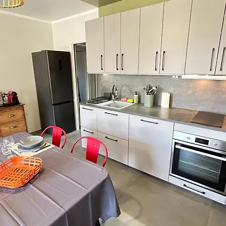 2 Dans Neuf, Terrasse Sud, Meuble Contemporain, Parking * אקס-לה-באינס