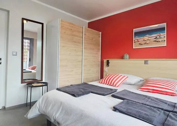 2 Dans Neuf, Terrasse Sud, Meublé Contemporain, Parking Appartement Aix-les-Bains