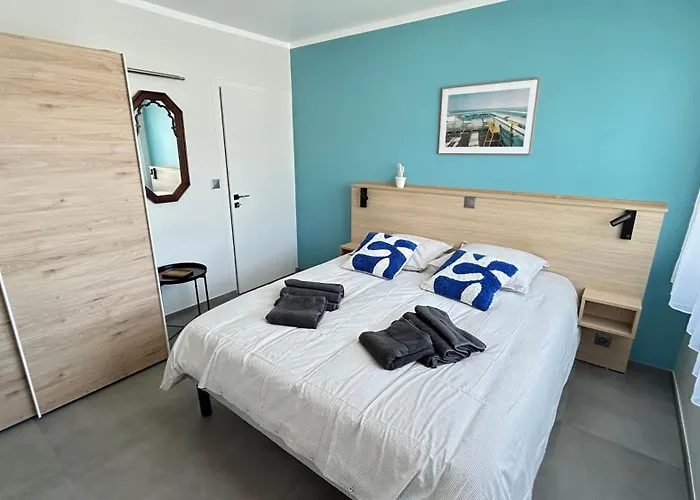 2 Dans Neuf, Terrasse Sud, Meuble Contemporain, Parking *