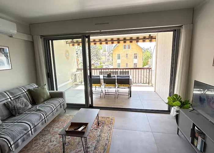 شقة 2 Dans Neuf, Terrasse Sud, Meuble Contemporain, Parking