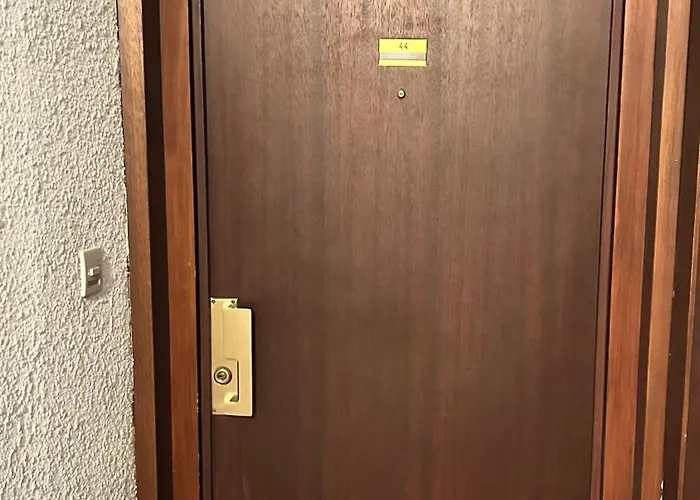 شقة 2 Dans Neuf, Terrasse Sud, Meuble Contemporain, Parking إيكس ليه با